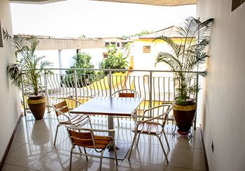 Maxlot Hotel Accra Eksteriør billede
