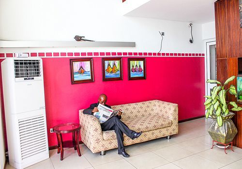 Maxlot Hotel Accra Eksteriør billede