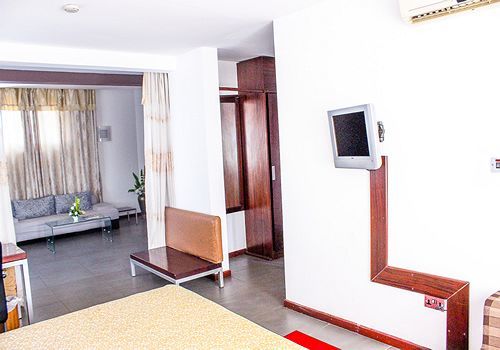 Maxlot Hotel Accra Eksteriør billede